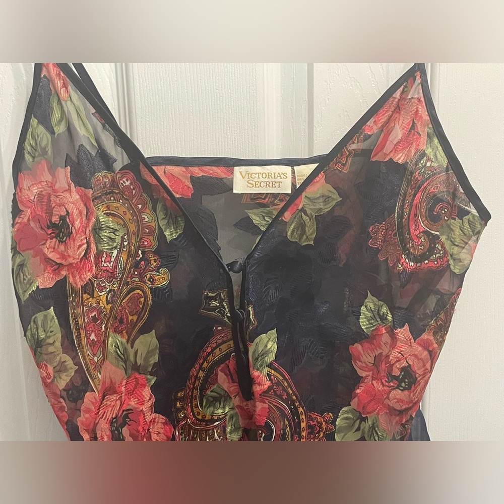 Victoria's Secret Red and Blue Sexy Chemise Sheer Teddy with Floral Design - Picture 5 of 9